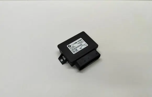 BMW 5 F10 F11 Hand brake control module 686380001 0132620027 3620300
