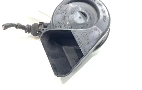 Audi A8 S8 D4 4H Horn signal 4H0951221B