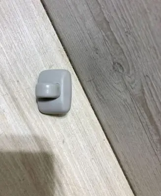 Audi Q3 F3 Sun visor clip/hook/bracket 8W0857562A
