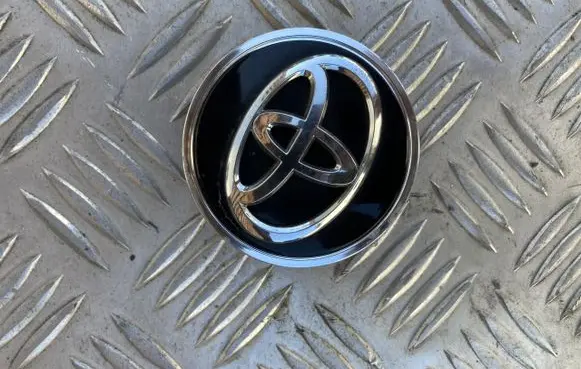 Toyota C-HR I Original wheel cap PK9096