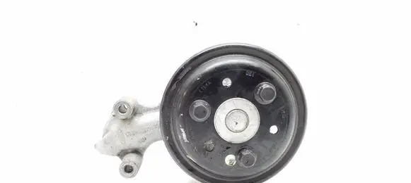 Ford Focus Water pump CM5G8501FA