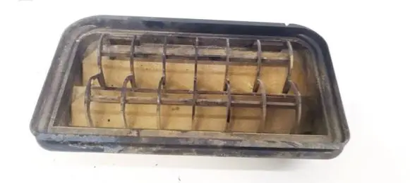 Volkswagen PASSAT B6 Dash center air vent grill
