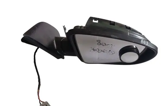 Nissan Qashqai Front door electric wing mirror E11026202