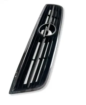 Opel Omega B1 Front bumper upper radiator grill 09184938