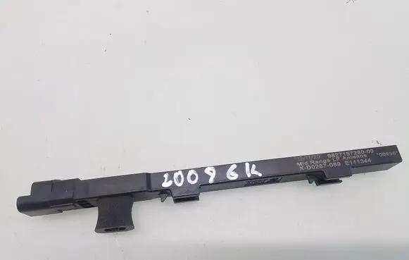 Peugeot 2008 II Keyless system antenna 9827157280