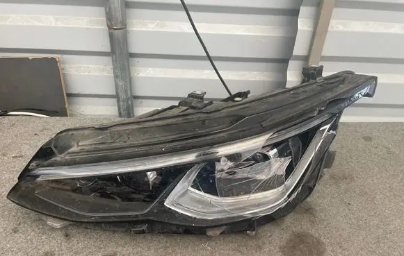 Volkswagen Golf VIII Headlight/headlamp 5H1941059C