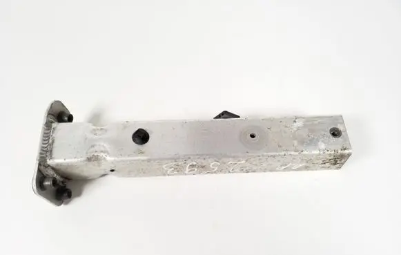 Audi A8 S8 D4 4H Front bumper shock/impact absorber 4H0806064F