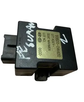 Hyundai Santa Fe Seat heating relay 936000W400