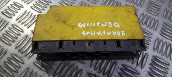 Mercedes-Benz E W124 Comfort/convenience module 1248203126 05072012