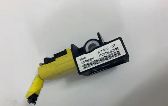 Honda CR-V Airbag deployment crash/impact sensor 77970T2AA010M4