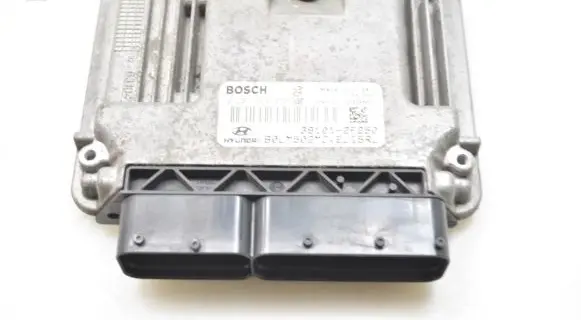 Hyundai ix35 Engine control unit/module 391012F250