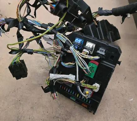 Fuse box set