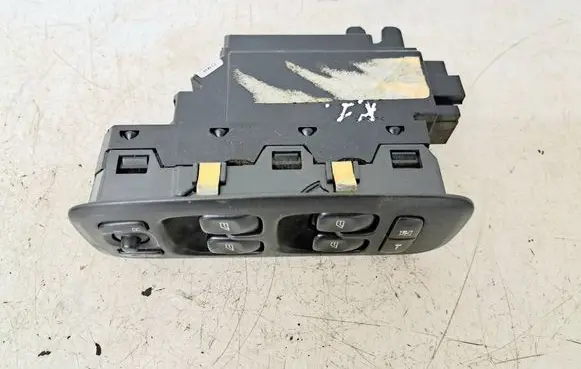 Volvo V70 Electric window control switch 30739077