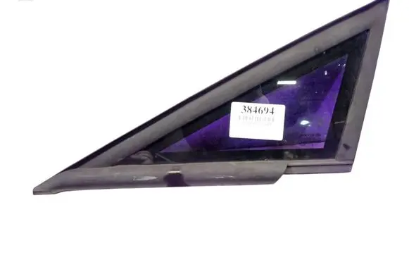 Seat Leon (1P) Rear side window 1P0845411