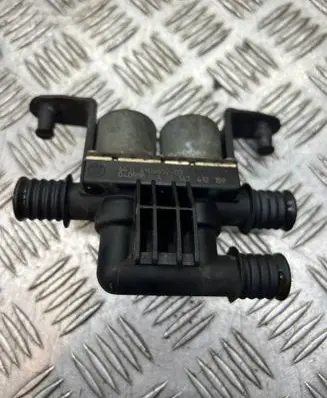 BMW 7 E65 E66 Coolant heater control valve 6906652 040908 1147412159