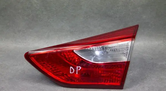 Hyundai i30 Tailgate rear/tail lights