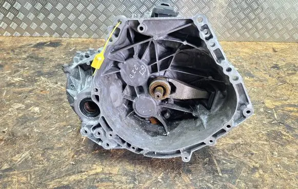 Mazda 6 Manual 6 speed gearbox D6050