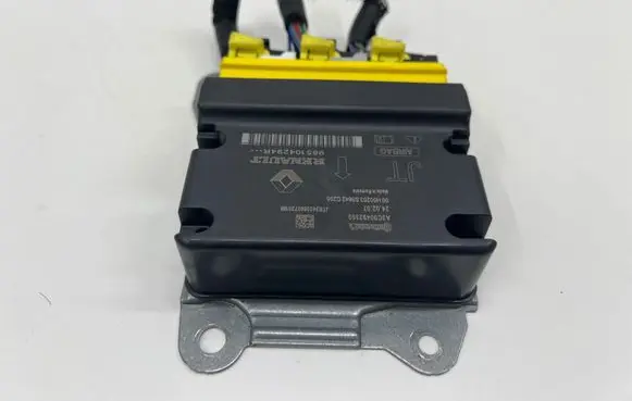 Renault Captur II Airbag control unit/module 985104294R