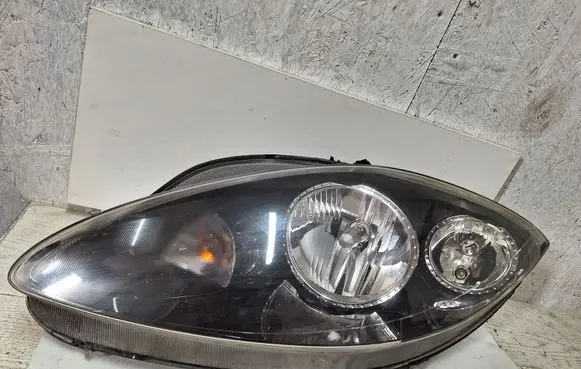 Seat Toledo III (5P) Headlight/headlamp