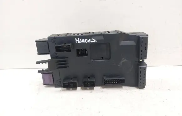 Mercedes-Benz Vito Viano W638 Fuse module 0005400650 08501002