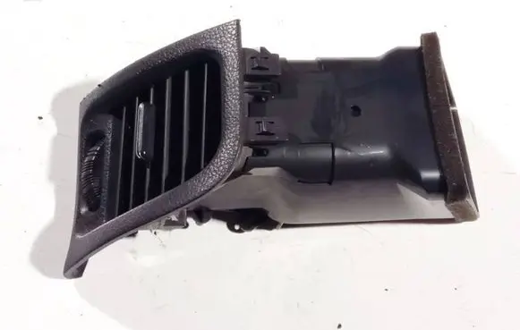 Toyota Previa (XR30, XR40) II Dash center air vent grill 5566028110 55660-28110