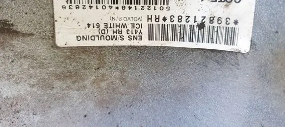 Volvo XC60 Foot area side trim 398212830 39821283