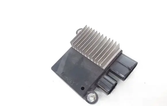 Coolant fan relay