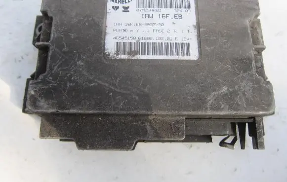 Fiat Punto (176) Engine control unit/module 46545150 IAW16F.EB