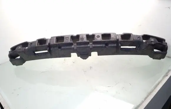 Front bumper foam support bar