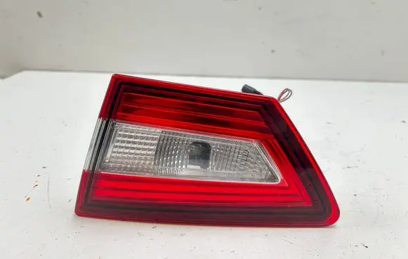 Renault Clio IV Tailgate rear/tail lights 265505796R