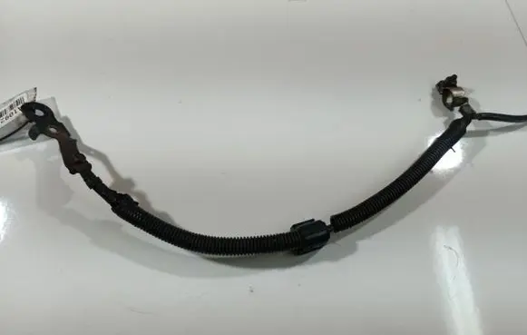 Positive cable (battery)