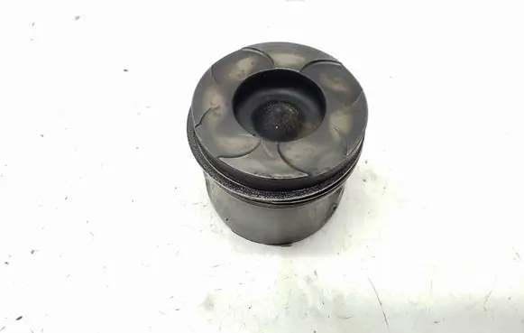 Opel Insignia A Piston 55574804