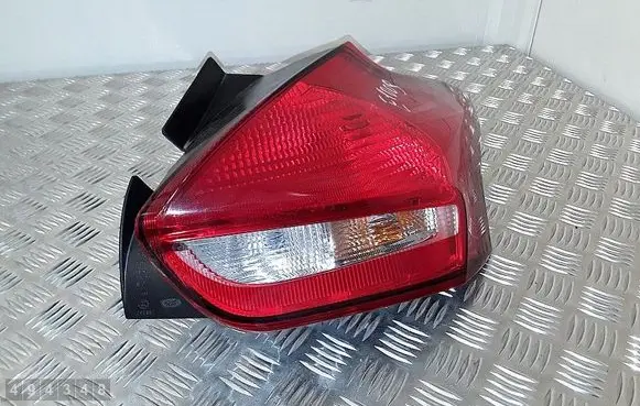 Ford Focus Rear/tail lights F1EB13404BC