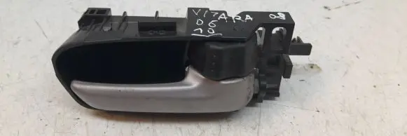 Suzuki Grand Vitara II Rear door interior handle