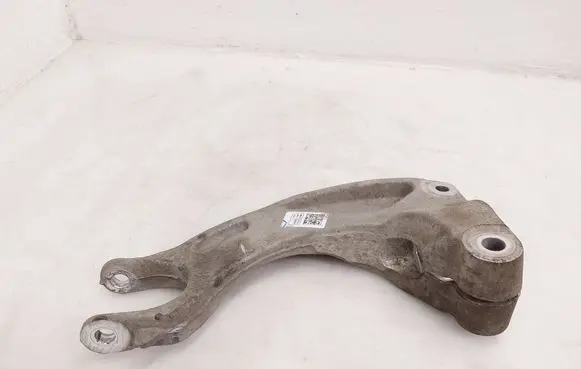 Audi e-tron Lower shock absorber bracket 4M0413038N