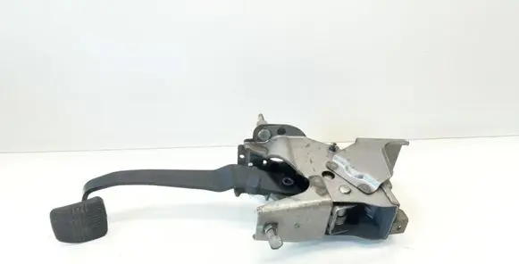 Clutch pedal