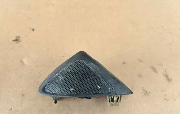 Chevrolet Camaro Front door high frequency speaker 92247698