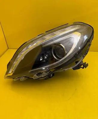 Mercedes-Benz B W246 W242 Headlight/headlamp A2468204761