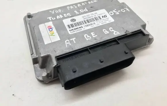 Audi A6 S6 C6 4F Transfer box differential control unit 0AD927755AR H16S0112 5WP22092