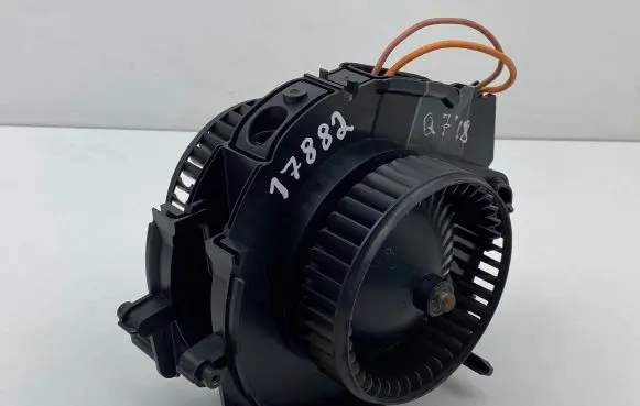 Audi Q7 4M Heater fan/blower CZ116243-117