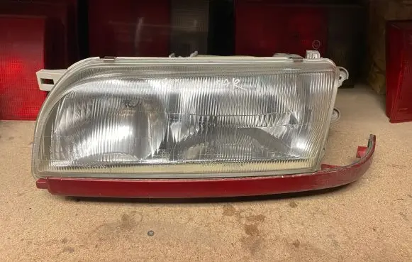 Nissan Primera Headlight/headlamp 11024551A