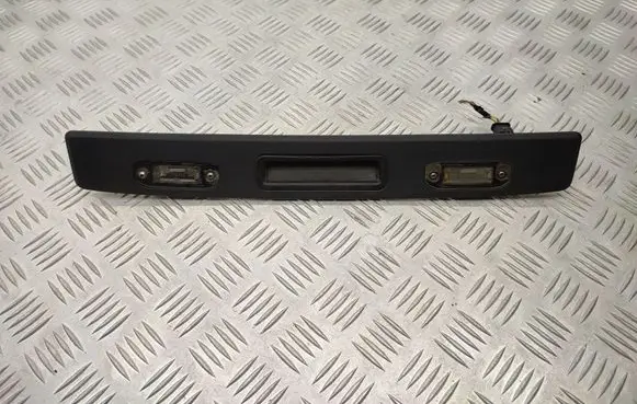 Volvo V70 Trunk door license plate light bar 31440719