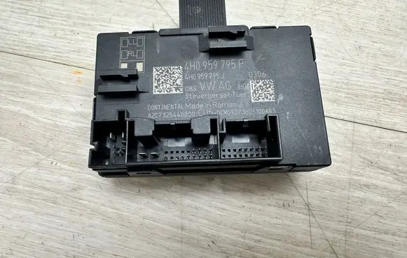 Porsche Cayenne (92A) Door control unit/module 4H0959795P 4H0959795J 4H0959795
