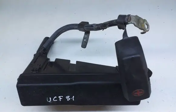 Lexus LS 430 Fuse box set 8262250030 8282150460