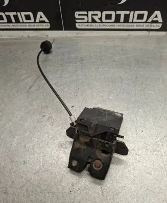 Mercedes-Benz E W211 Loading door lock A1717500085 A1717500185