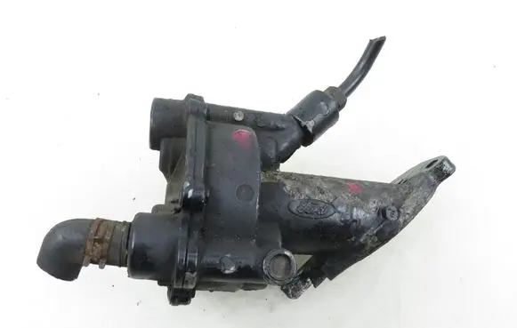 Ford Focus Vacuum pump 