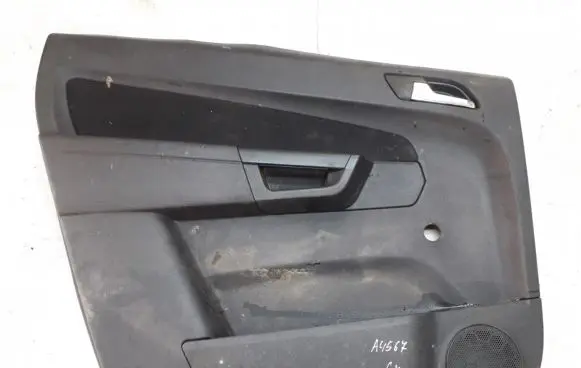 Opel Zafira B Rear door card panel trim 13223178 3098723