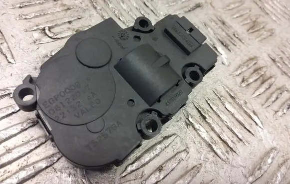BMW 2 F22 F23 Air flap motor/actuator EGP0006 08122017 T52579A