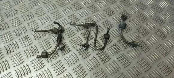 Peugeot 307 Fuel injector supply line/pipe 