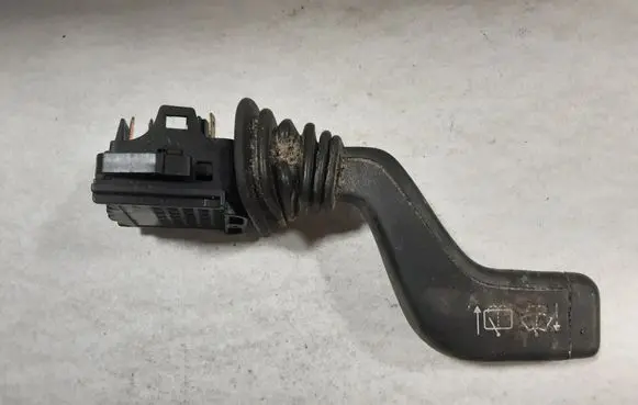 Opel Astra H Wiper switch 90243395